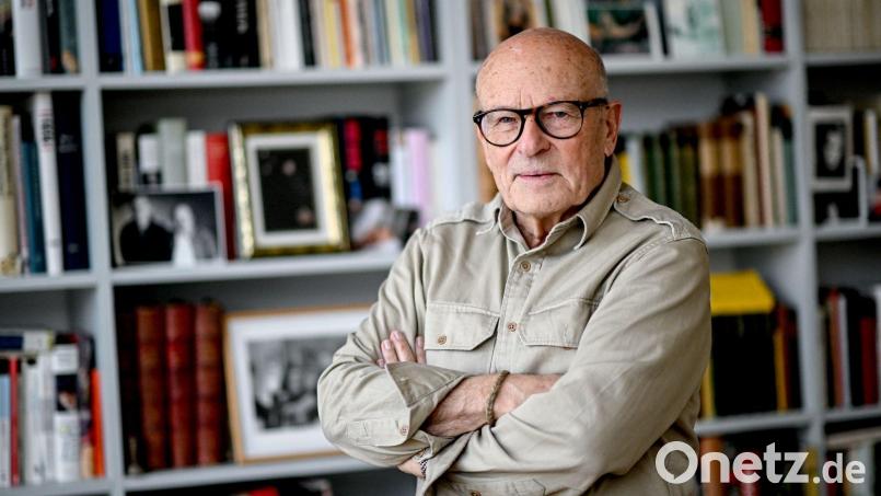 Die Auszeichnung soll Schlöndorff am 28. August überreicht werden. (Archivbild) Bild: Britta Pedersen/dpa