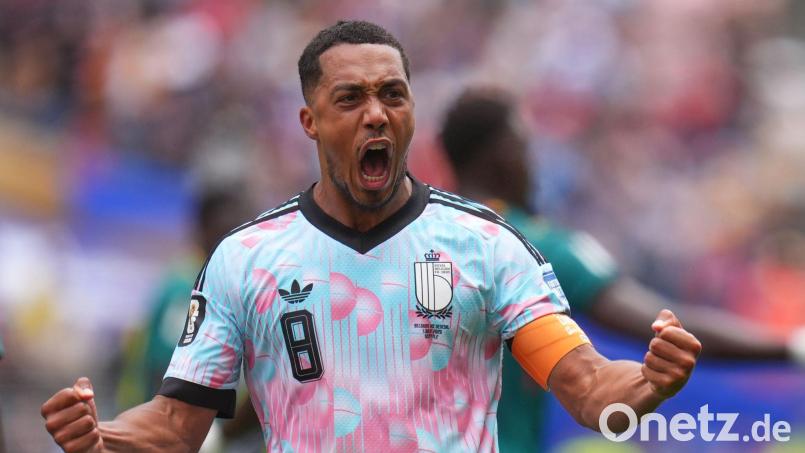 Jubelt künftig für Manchester United: Belgiens WM-Kapitän Youri Tielemans. (Archivbild) Bild: Manu Fernandez/AP/dpa