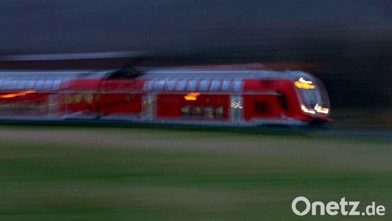 Von Ende 2030 an gibt es einen neuen Betreiber im Regionalverkehr Mainfranken. (Symbolbild) Bild: Karl-Josef Hildenbrand/dpa
