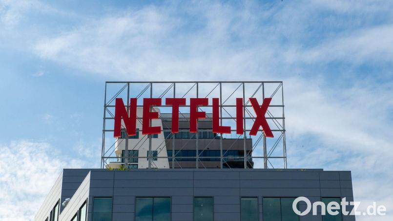 Netflix will nur noch einmal im Jahr Angaben zur Popularität seiner Filme und Serien veröffentlichen. (Archivbild) Bild: Andrej Sokolow/dpa