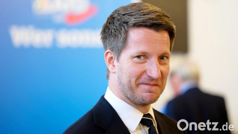 AfD-Landeschef Martin Vincentz während des Landesparteitags in Marl. Bild: Henning Kaiser/dpa