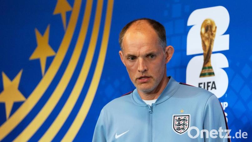 Englands Trainer Thomas Tuchel steht in der Kritik. Bild: Lynne Sladky/AP/dpa