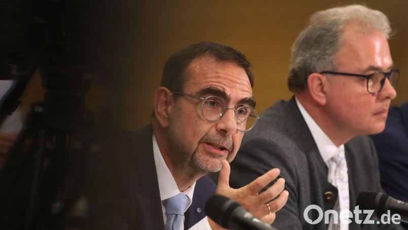 Die Zusammenarbeit läuft aus der Sicht der Fraktionsspitzen von CSU und Freien Wählern gut. Bild: Karl-Josef Hildenbrand/dpa