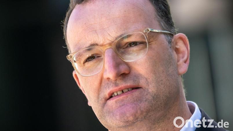 Jens Spahn hat angekündigt, dass er als Unionsfraktionschef abtritt. (Archivbild) Bild: Michael Kappeler/dpa