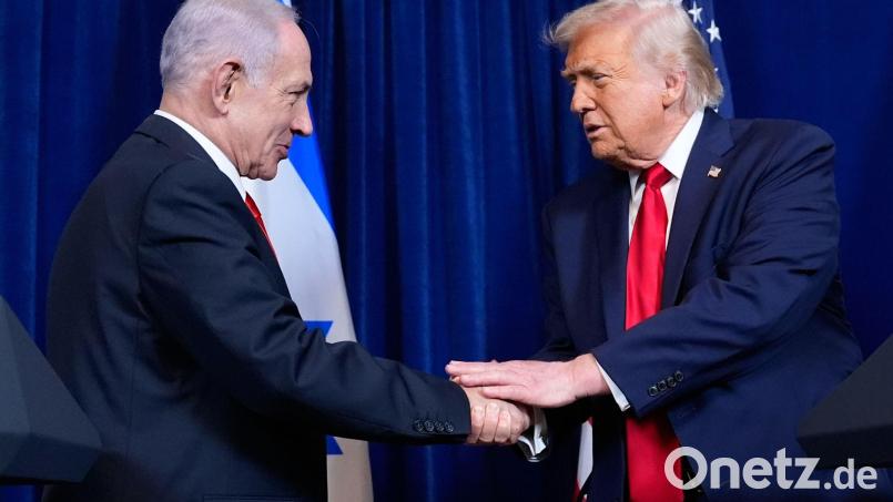 Donald Trump stellt sich dem Szenario einer Festnahme Netajahus in den USA strikt entgegen. (Archivbild) Bild: Alex Brandon/AP/dpa