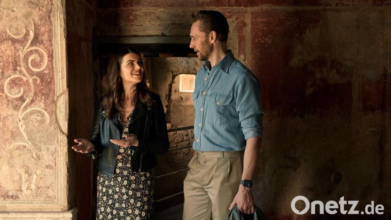 Gemeinsam mit Archäologen begibt sich Tom Hiddleston in Pompeji auf die Spur von Menschen, die den Ausbruch des Vesuvs möglicherweise überlebten. Bild: Paolo Verzone/National Geographic/Disney+/dpa
