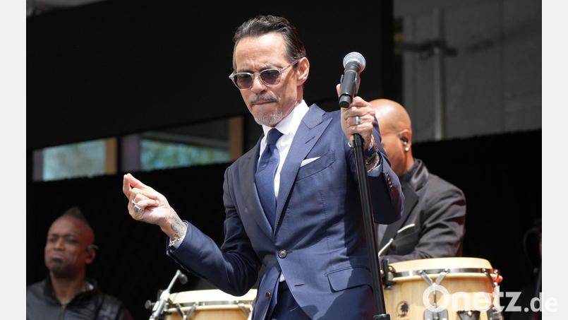 Der US-Sänger Marc Anthony („Vivir Mi Vida“) hat nun acht Kinder. (Archivbild) Bild: Alex Brandon/AP/dpa