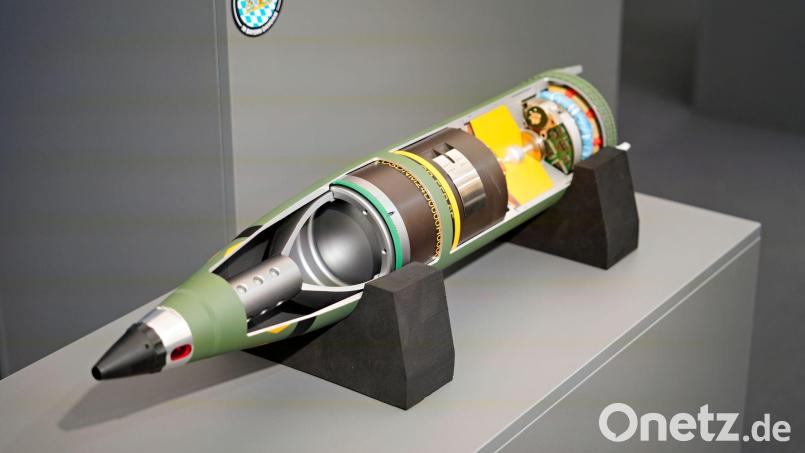 Der Rüstungskonzern Rheinmetall will die Produktion von Treibladungspulver für Granaten stark erhöhen. Bild: Uwe Lein/dpa