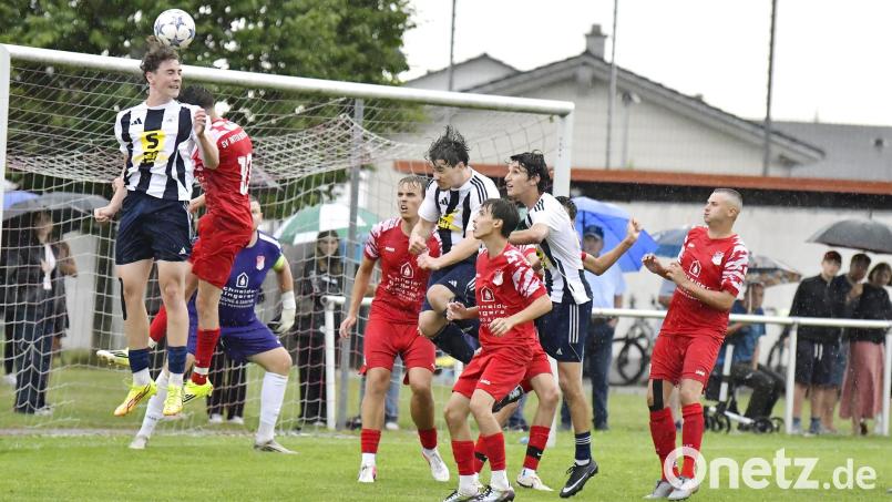 Der SV Raigering ist mit einem 3:0-Sieg gegen den SV Inter Bergsteig gut in die neue Saison gestartet. Auch der kommende Gegner, der 1. FC Schlicht, konnte die ersten drei Punkte verbuchen und möchte an die gute Leistung anknüpfen. Archivbild: Hubert Ziegler