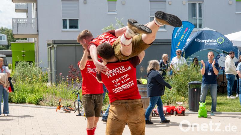Der Neidaffer Plattlclub in Aktion: Hier beim Jubiläums-Frühschoppen von Oberpfalz-Medien. Bild: Franka Eichl