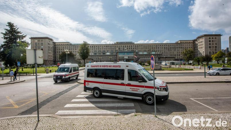 Für das kleine Mädchen kam nach acht Stunden jede Hilfe zu spät. (Archivbild) Bild: Paulo Mumia/dpa