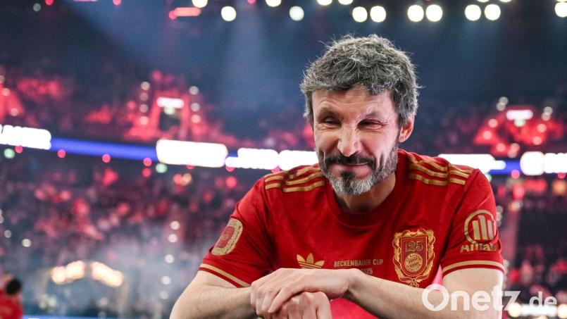 Trainer Mark van Bommel soll die belgische Fußball-Nationalmannschaft zur EM 2028 führen. (Archivbild) Bild: Harry Langer/dpa