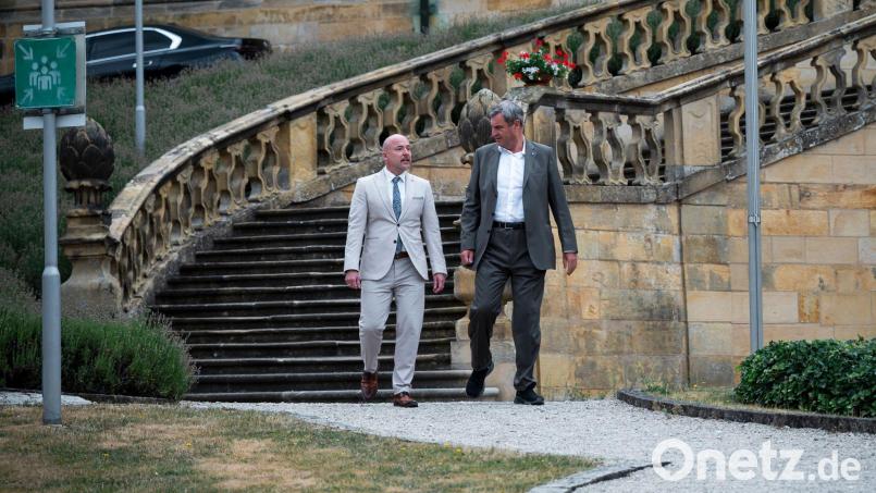 Bayerns Ministerpräsident Markus Söder (rechts) und CSU-Landesgruppenchef Alexander Hoffmann wollen Verschärfungen bei der Fahndung nach Islamisten. Bild: Daniel Vogl/dpa