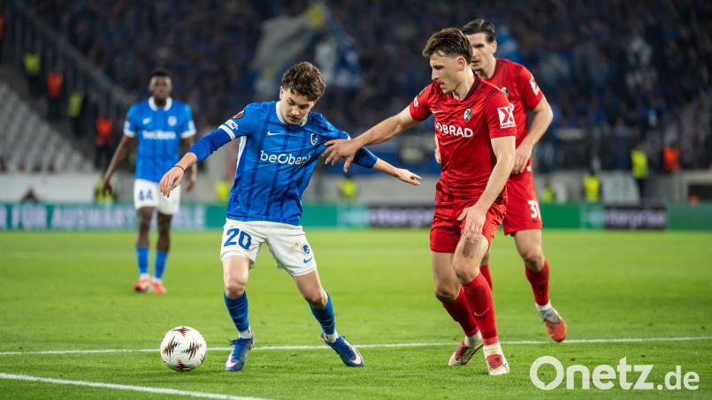 Konstantinos Karetsas (l) dürfte zum BVB wechseln. (Archivbild) Bild: Silas Stein/dpa