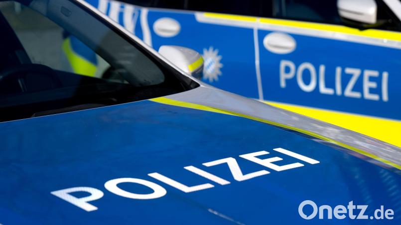Ein 19-jähriger E-Scooter-Fahrer wurde in Tirschenreuth unter Drogeneinfluss gestoppt. Ein Drogentest verlief positiv, eine Blutentnahme wurde angeordnet. Symbolbild: Sven Hoppe/dpa