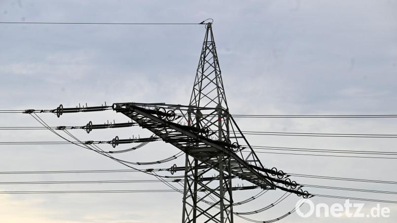 Als Ursache wurde ein Problem bei einem übergeordneten Versorger genannt. (Symbolbild) Bild: Roberto Pfeil/dpa