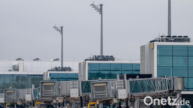 Die Vereinigung Cockpit lobt den Flughafen München für seine Sicherheitstechnik. Bild: Peter Kneffel/dpa