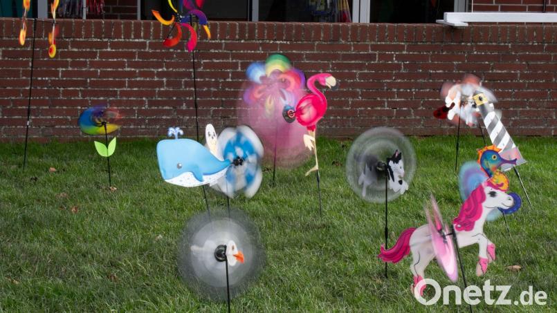 Durch den Ventilator drehte sich das Windspiel unablässig. (Symbolbild) Bild: Sarah Knorr/dpa