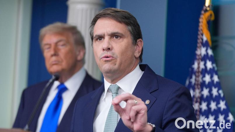 Trump erwägt, die Nominierung von Blanche für den Posten des US-Justizministers vorübergehend zurückzuziehen. (Archivbild) Bild: Manuel Ceneta/AP/dpa