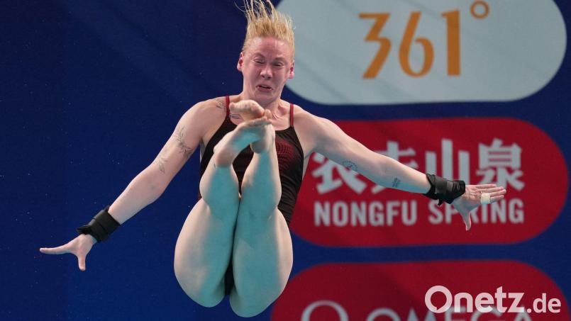 Pauline Pfeif gelang ein guter Sprung beim Mixed-Wettbewerb der EM (Archivbild). Bild: Ng Han Guan/AP/dpa