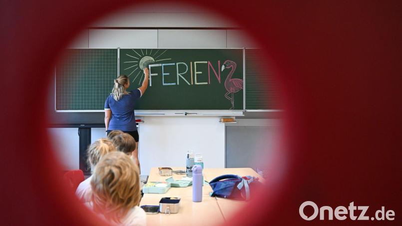Traditionell gibt es in Deutschland viele unterschiedliche Ferienstarttermine. (Symbolbild) Bild: Bernd Weißbrod/dpa