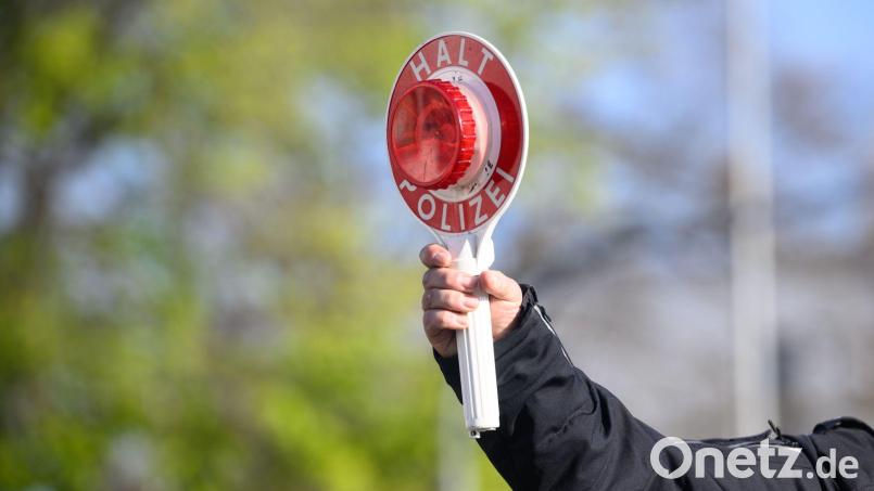 Bei der Kontrolle fanden die Beamten mehrere hochwertige Fahrräder. (Archivbild) Bild: Julian Stratenschulte/dpa