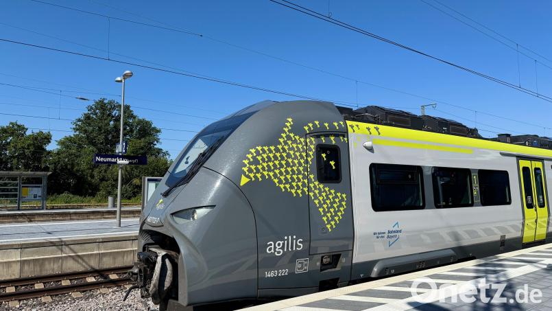 Ein agilis-Zug nach der Korridorsanierung im Bahnhof Neumarkt. Bild: agilis