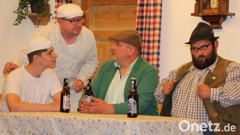Der Vereinsausschuss tagt. Von links: Michael Riedl, Markus Waller, Andreas Riedl und Christoph Frank. Bild: Konrad Rosner