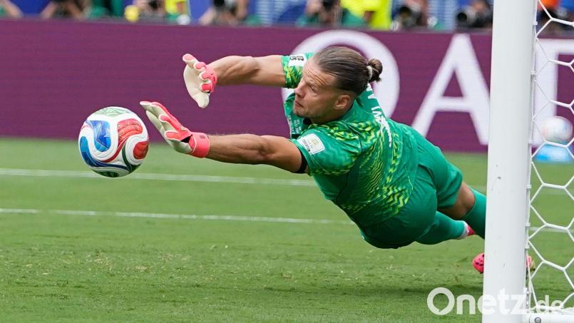 Torhüter Örjan Nyland kehrt zu RB Leipzig zurück. (Archivhbild) Bild: Frank Franklin II/AP/dpa