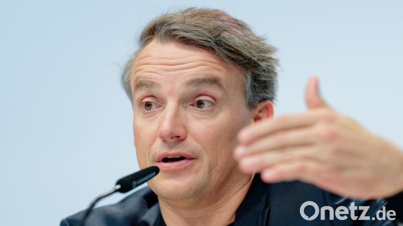 SAP-Chef Christian Klein: „Eine sehr, sehr große Transformation.“ (Archivbild) Bild: Uwe Anspach/dpa