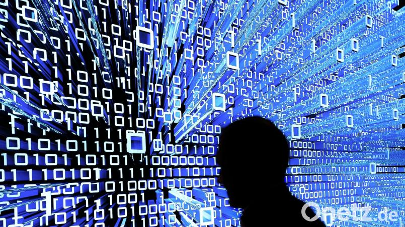 Schon in mehreren Fällen ging Künstliche Intelligenz in Cybersicherheitstest eigenmächtig zu weit. (Archivbild) Bild: Peter Steffen/dpa