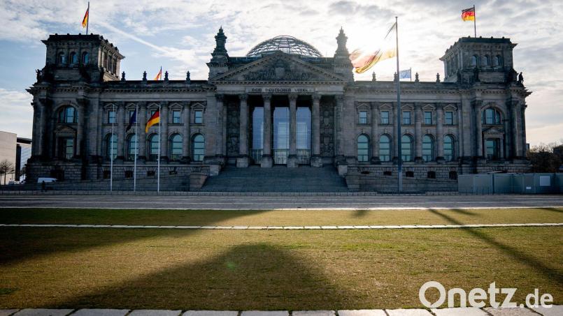 Der Petitionsausschuss des Bundestages berät öffentlich über erfolgreiche Eingaben. (Symbolbild) Bild: Kay Nietfeld/dpa