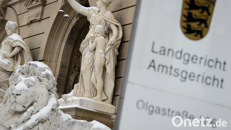 Das Amtsgericht muss entscheiden, ob es die Anklage zulässt. (Archivbild) Bild: Sina Schuldt/dpa