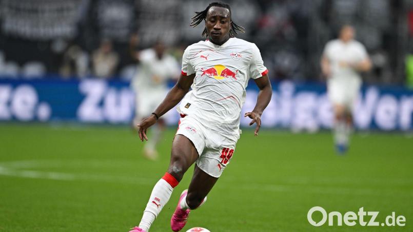 Yan Diomande verlässt RB Leipzig nach einem Jahr schon wieder. (Archivbild) Bild: Florian Wiegand/dpa