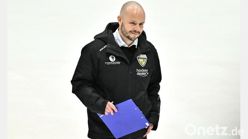 Chris Spanger, der Sportliche Leiter des ERSC Amberg, bewertet die Importspieler-Diskussion in der Eishockey-Bayernliga. Bild: Hubert Ziegler