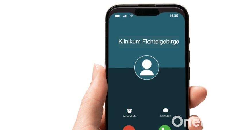 Das Klinikum Fichtelgebirge warnt vor Telefonbetrügern, die sich als Klinikmitarbeiter ausgeben. Symbolbild: Klinikum Fichtelgebirge