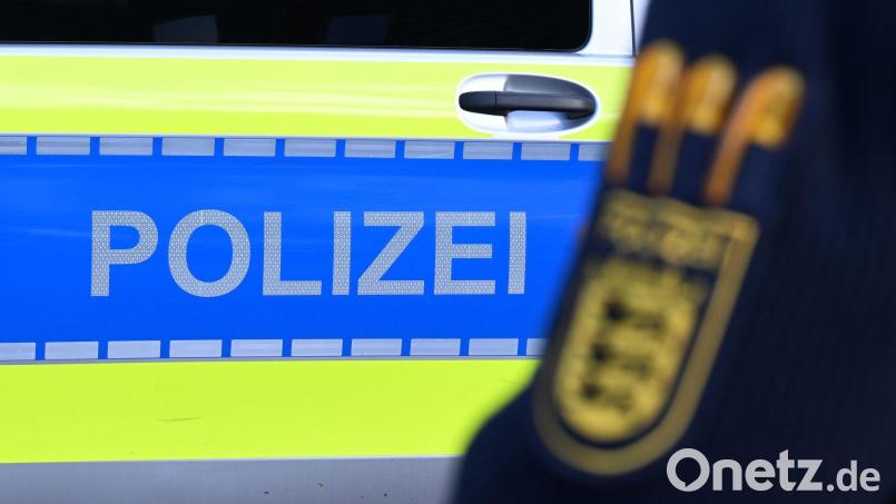 Ein Mann soll am Wochenende seine Partnerin mit einem Messer verletzt haben. (Symbolbild) Bild: Bernd Weißbrod/dpa