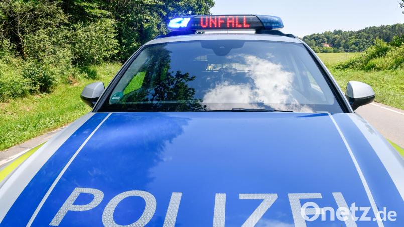 Bei einem Unfall in Hirschau wird ein 36-Jähriger leicht verletzt. Symbolbild: Petra Hartl