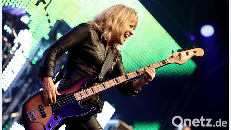 Energiegeladen wie immer: Suzi Quatro gibt im Oktober in Marktredwitz ein Konzert. Bild: Suzi Quatro/exb