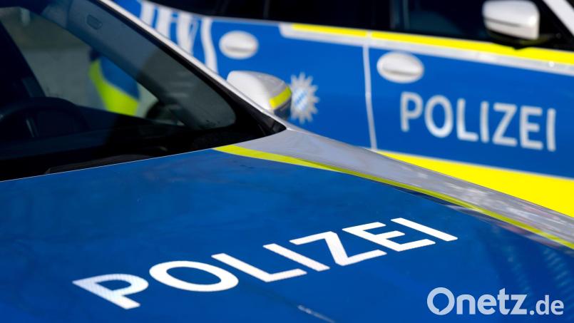Die Polizei ermittelt nach einem tödlichen Verkehrsunfall bei Burgpreppach. (Symbolbild) Bild: Sven Hoppe/dpa