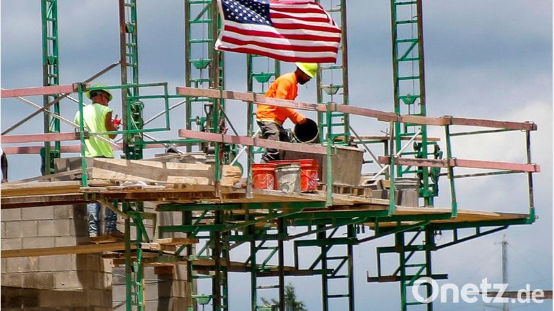 Der Arbeitsmarkt in den USA entwickelt sich schlechter als erwartet. (Archivbild) Bild: Keith Srakocic/AP/dpa