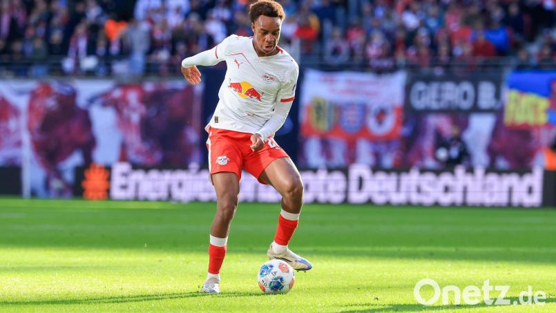 Schulterverletzung: Assan Ouédraogo könnte den Pflichtspielstart bei RB Leipzig verpassen. (Archivbild) Bild: Jan Woitas/dpa