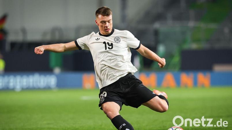 Dzenan Pejcinovic sucht eine neue Herausforderung. (Archivbild) Bild: Daniel Karmann/dpa