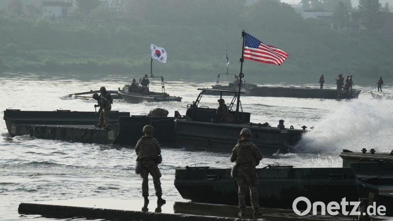 Jedes Jahr führen Streitkräfte Südkoreas und der USA gemeinsame Militärübungen durch. (Archivbild) Bild: Lee Jin-man/AP/dpa