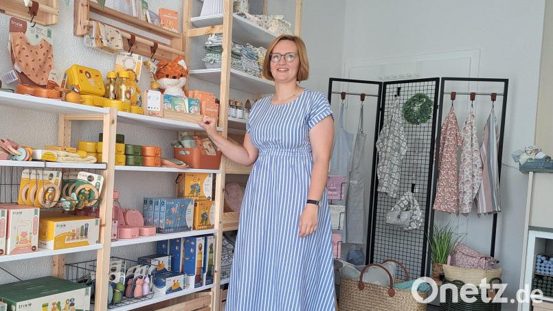 Katrin Sommerer (35) ist zertifizierter Ordnungscoach und berät ihre Kunden rund um das Thema Ordnung. Bild: Jessica Fechner