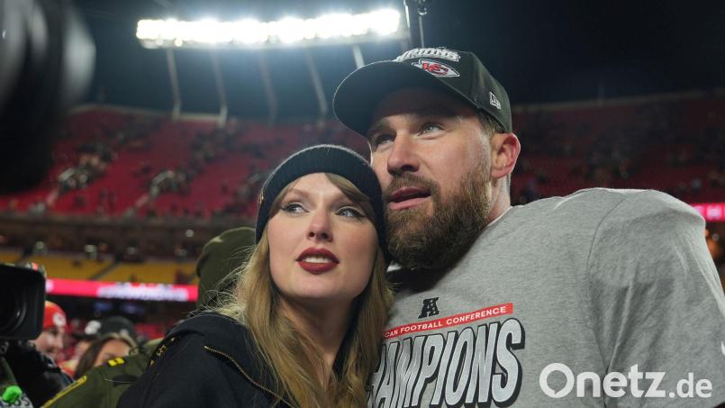 Football-Profi Travis Kelce (36) hat über seine Hochzeit mit Popstar Taylor Swift (36) gesprochen. (Archivbild) Bild: Charlie Riedel/AP/dpa