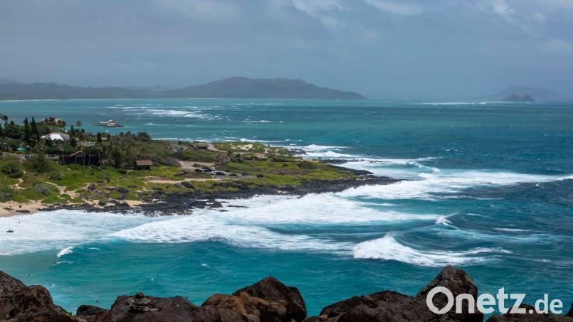 Tropensturm „Lala“ könnte am Samstag in Hawaii auf Land treffen. (Archivbild) Bild: Eugene Tanner/AP/dpa