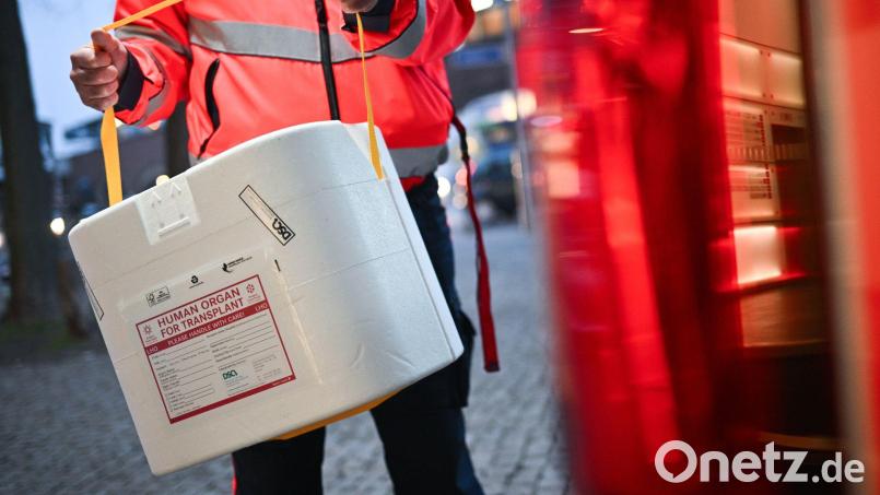 Wie kann es zu mehr Organspenden kommen? (Symbolbild) Bild: Sebastian Gollnow/dpa