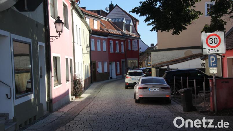 CSU-Stadtrat Paulus Mehler regte an, die Ringstraße in eine Einbahnstraße umzuwandeln. Bild: Konrad Rosner