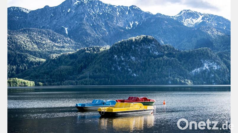 Auf dem Kochelsee sind nachts fünf Menschen in Lebensgefahr geraten. (Symbolbild) Bild: Matthias Balk/dpa